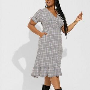 Plus Size Torrid Gray and White V-Neck Flutter Sleeve Midi Dress